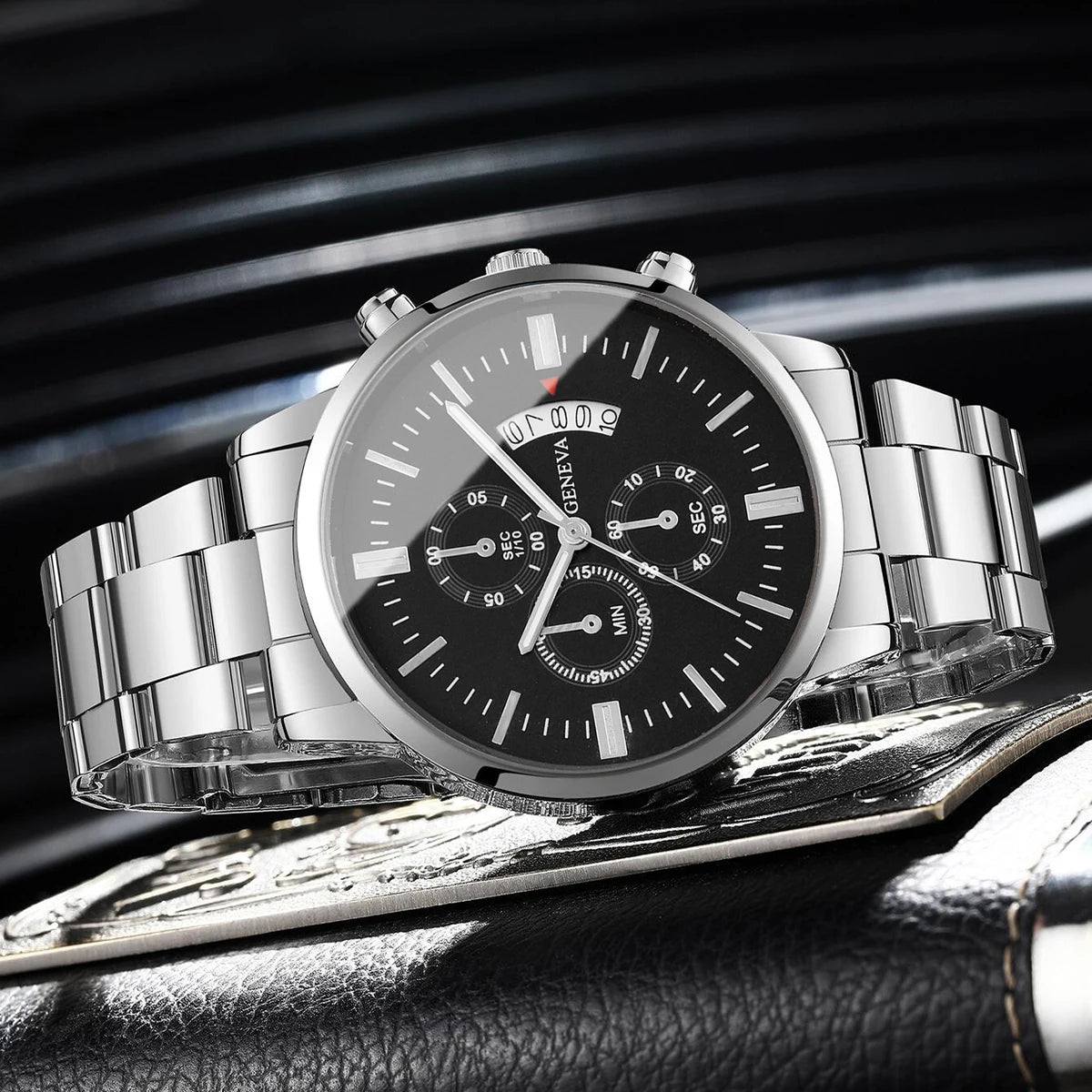 Fashion Men Business Watches Luxury Calendar Quartz Watch for Man Clock Relogio Masculino Montre Homme（Without Box）